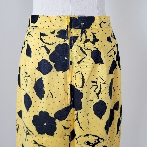 *Free With Purchase* 80’s floral pencil skirt midi knee length slit lined rayon - Picture 5 of 6